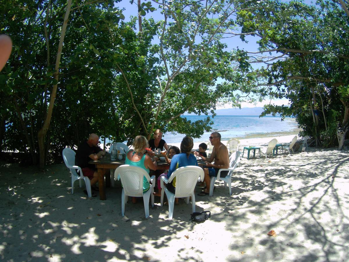 מלון Vatolotolo Dolphin Bay Divers Retreat מראה חיצוני תמונה